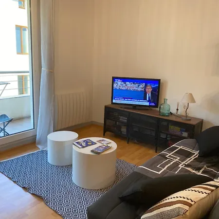 Parking Prive Gratuit, Balcon, 2 アパート クレルモン・フェラン