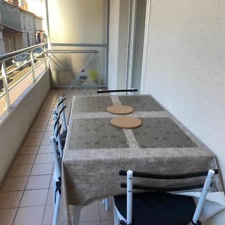 Parking Prive Gratuit, Balcon, 2 * Clermont-Ferrand