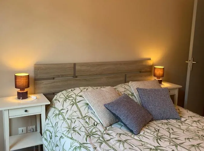 Parking Prive Gratuit, Balcon, 2