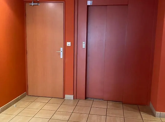 Parking Prive Gratuit, Balcon, 2 * Клермон-Ферран