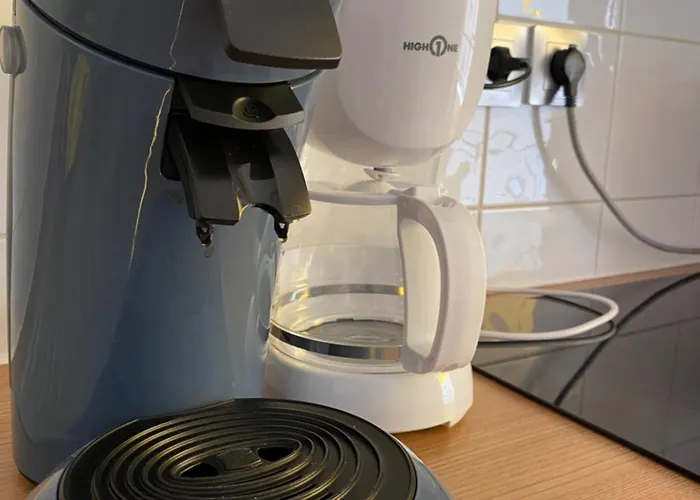 Parking Prive Gratuit, Balcon, 2